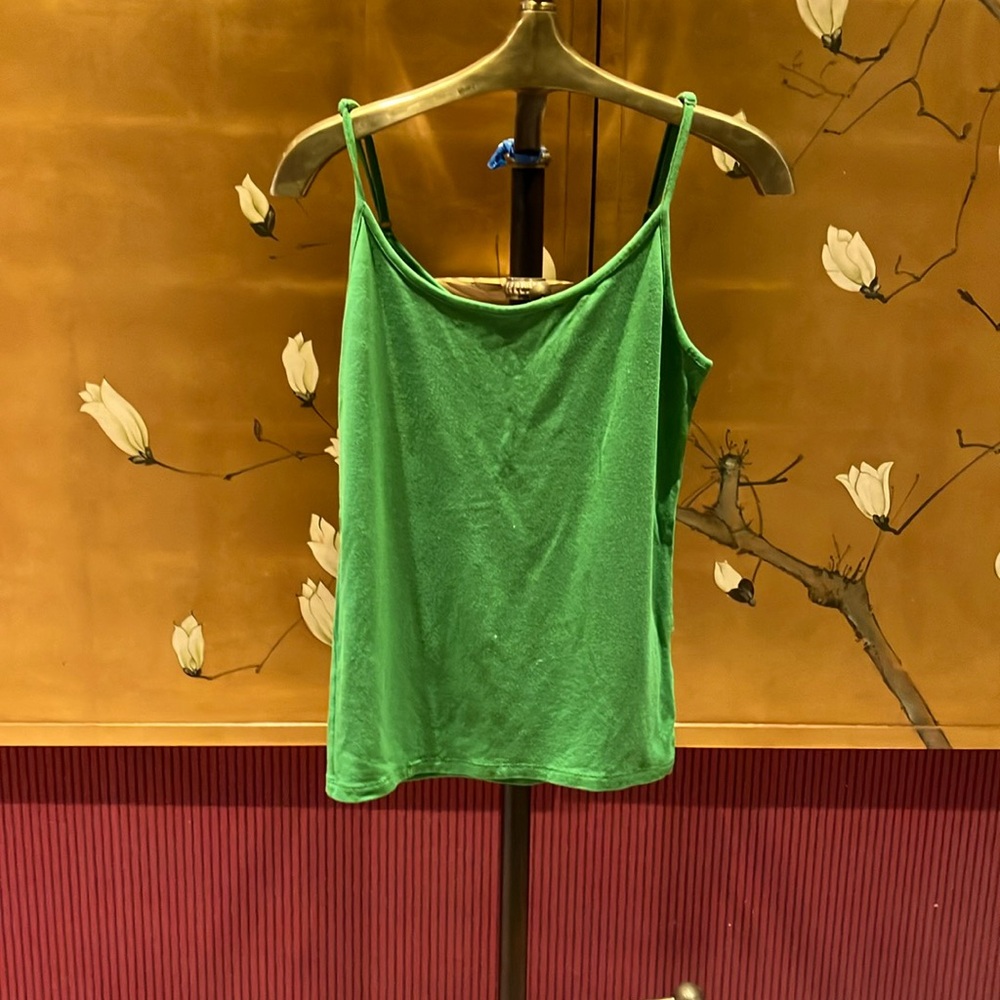 Kettlewell cami in pea green